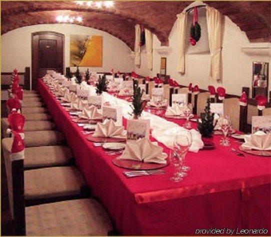 Hotel Lehmeier Neumarkt in der Oberpfalz Restauracja zdjęcie