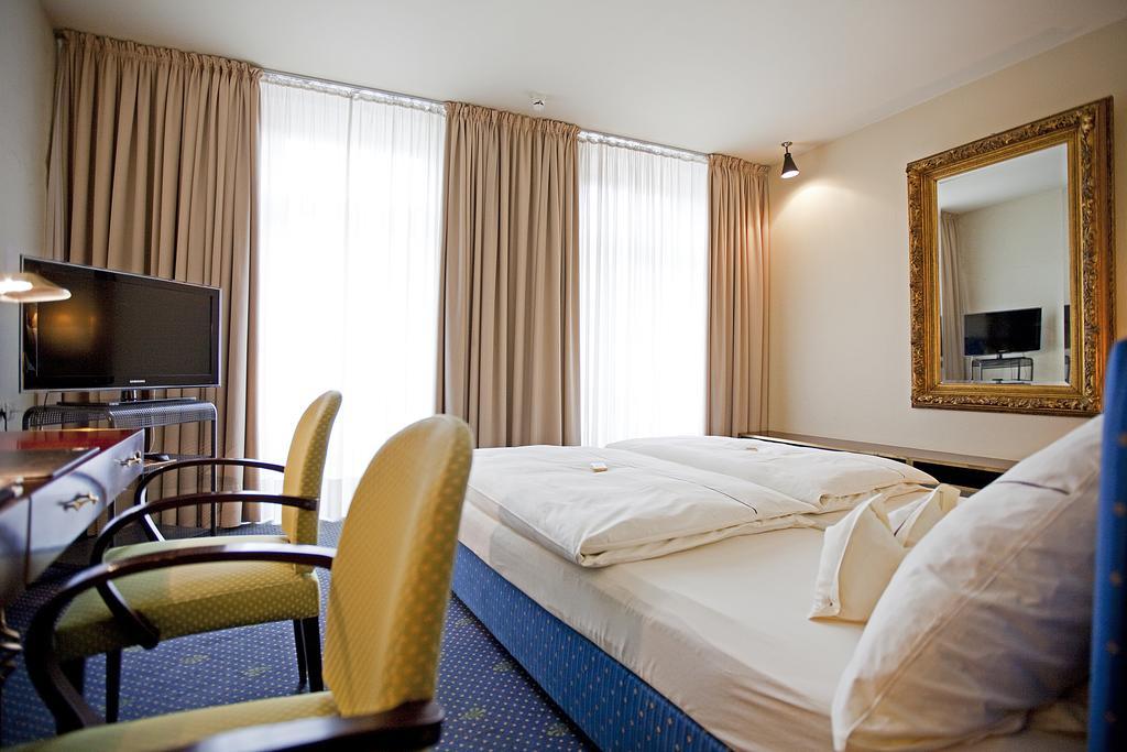 Hotel Lehmeier Neumarkt in der Oberpfalz Zewnętrze zdjęcie